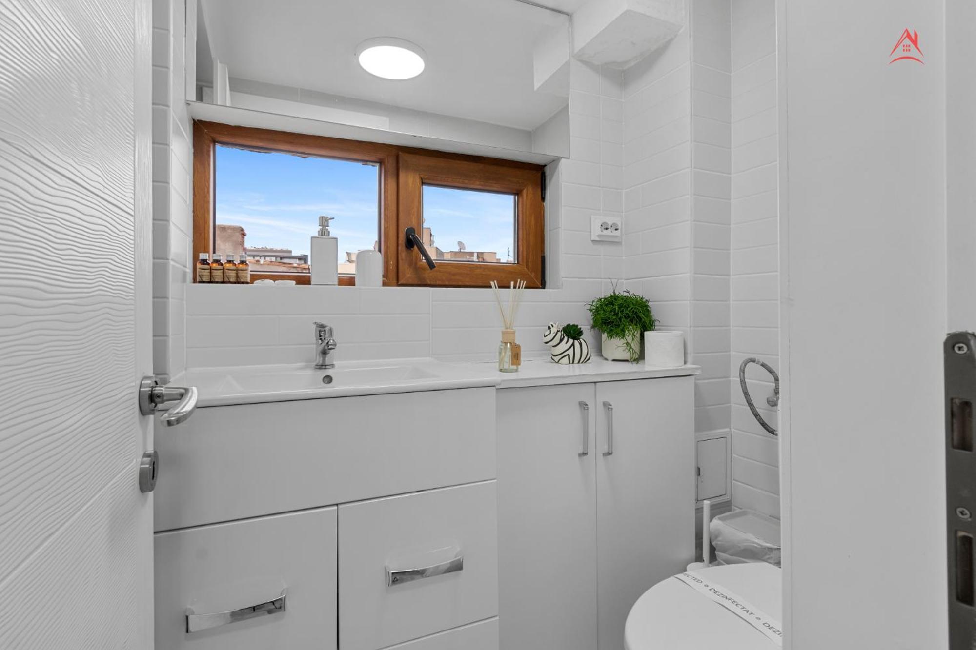 Central Town Cosy Apartment Бухарест Экстерьер фото